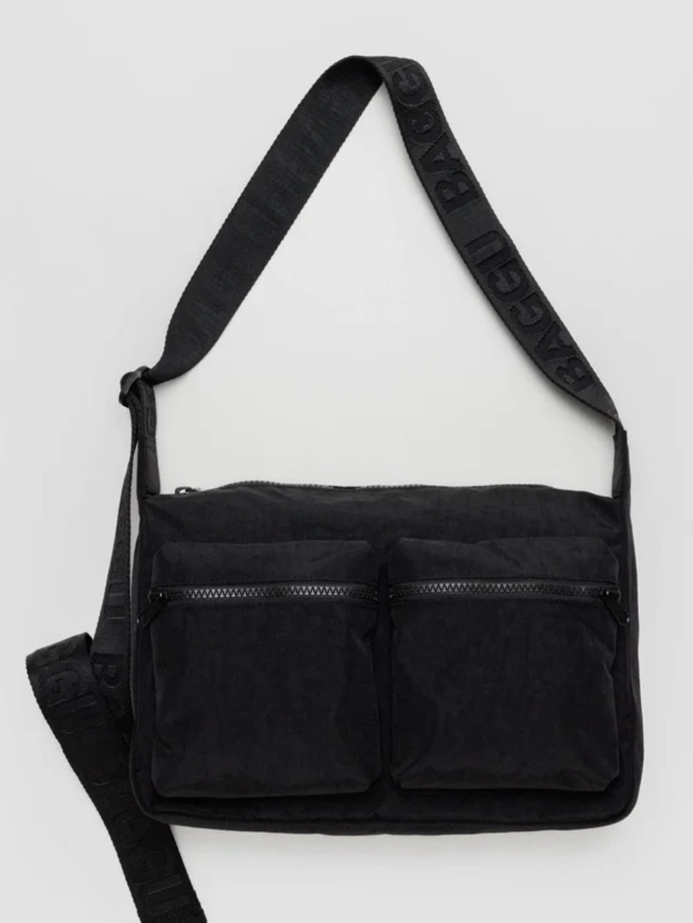 BAGGU Medium Cargo Crossbody